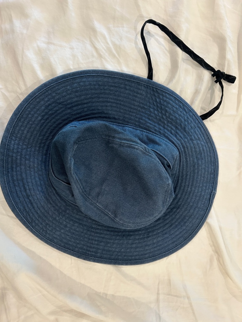 Patagonia Wide Brim Sun bucket Hat in Denim Blue with Chin Strap